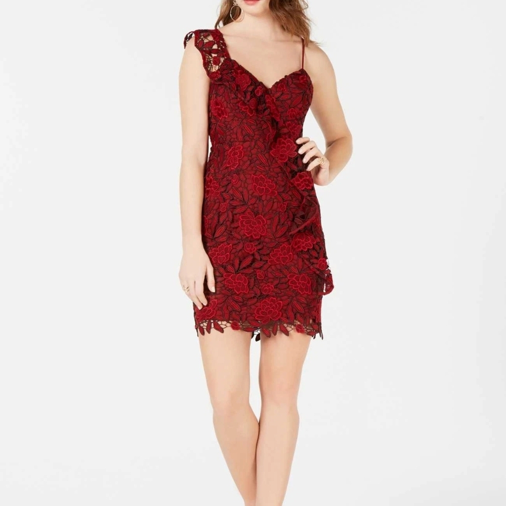 Guess Teegan Lace Dress XS NWT cocktail -formal